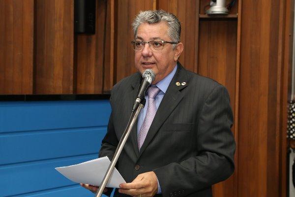 Bancos podem ser proibidos de oferecer consignados por telefone a aposentados Bancos podem ser proibidos de oferecer consignados por telefone a aposentados