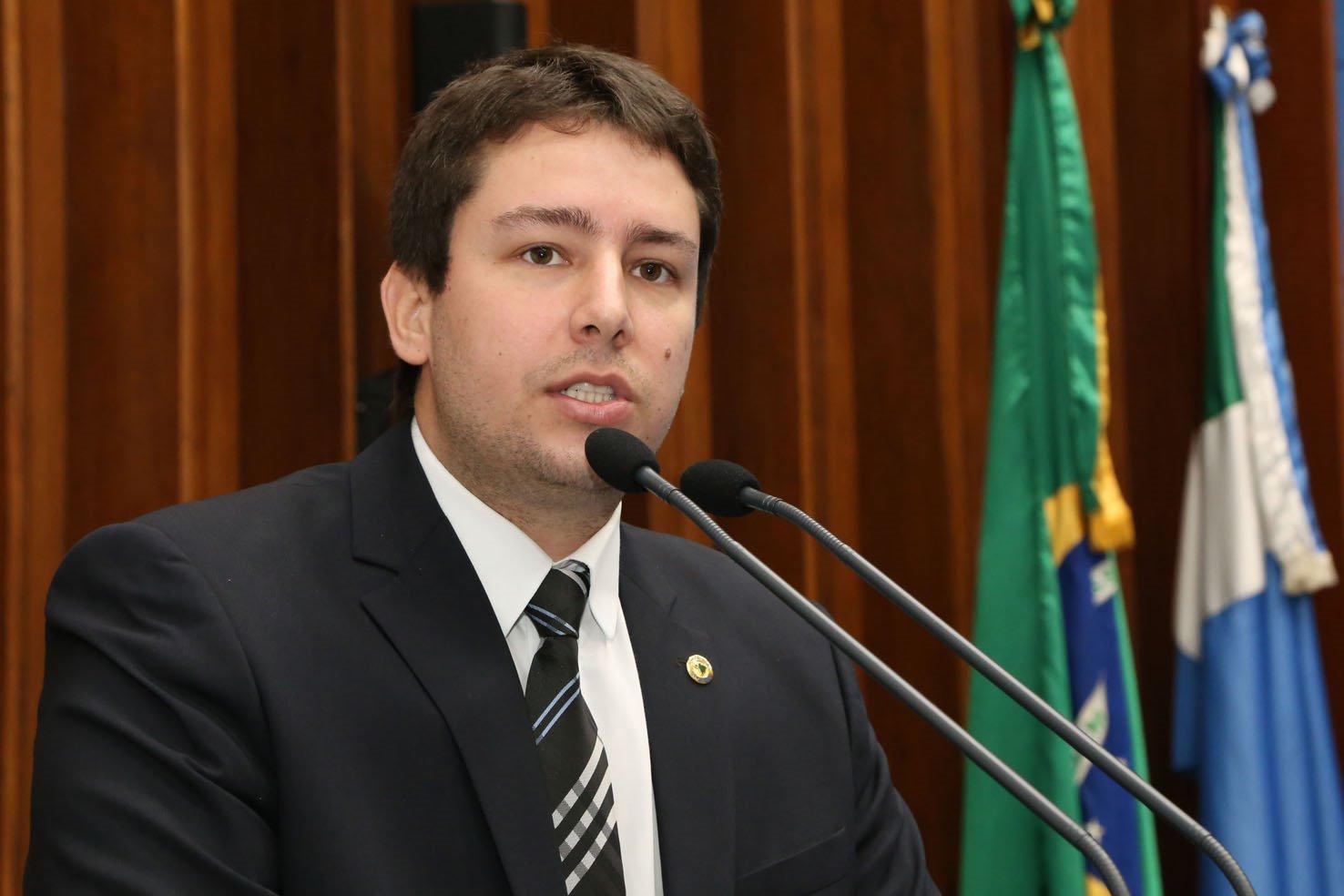 João Henrique aprova moção de congratulação a Moro 