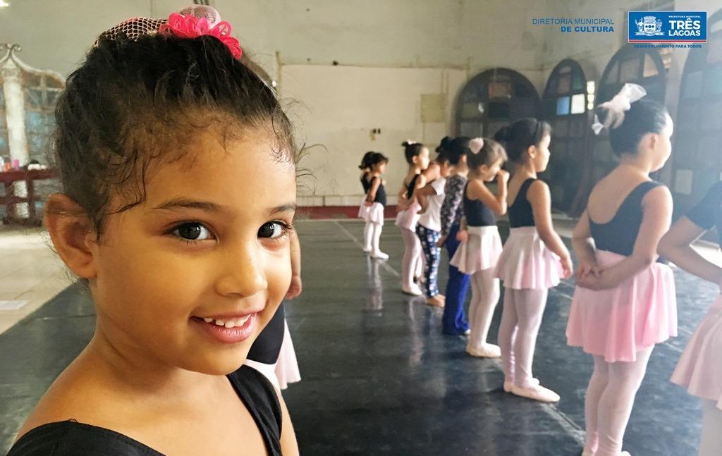 Matrículas para Ballet Clássicos são abertas em Três Lagoas Matrículas para Ballet Clássicos são abertas em Três Lagoas