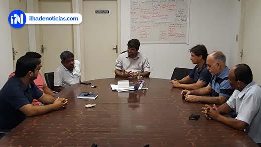 Prefeito e vereadores voltam a discutir fim de condomínio de vielas