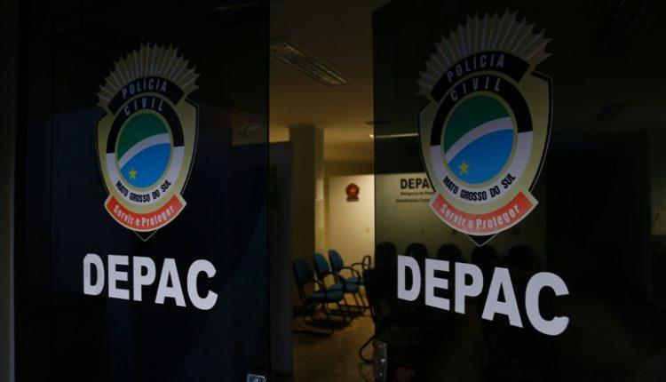 Sedução e crime: Mãe e filho matam idoso a pauladas e enterram corpo em Campo Grande Sedução e crime: Mãe e filho matam idoso a pauladas e enterram corpo em Campo Grande