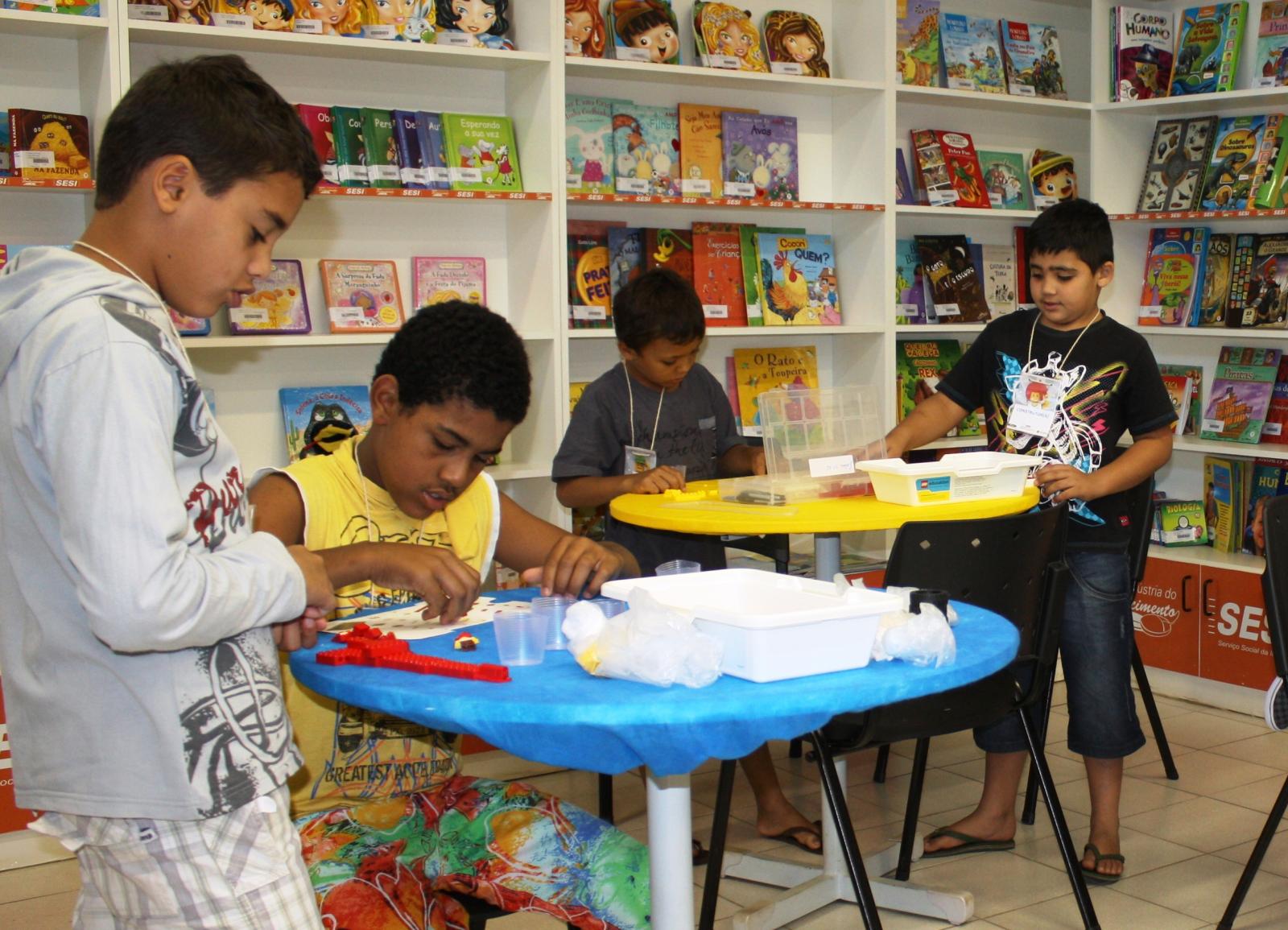 Biblioteca do Sesi abre matrículas para o curso de Robótica