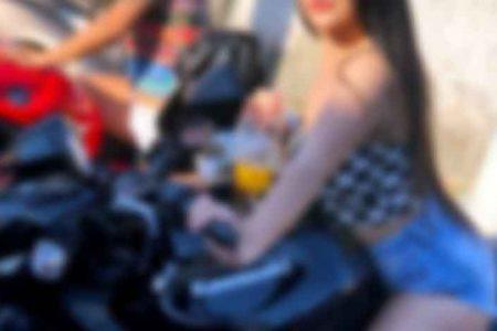 Na cidade de MS onde garotas assumiram o PCC, rival queria comer coração de ‘irmã’ para ser chefe Na cidade de MS onde garotas assumiram o PCC, rival queria comer coração de ‘irmã’ para ser chefe