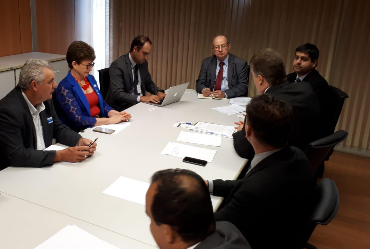 Guerreiro e prefeitos de cidades sedes de hidroelétricas fazem movimentos em Brasília Guerreiro e prefeitos de cidades sedes de hidroelétricas fazem movimentos em Brasília
