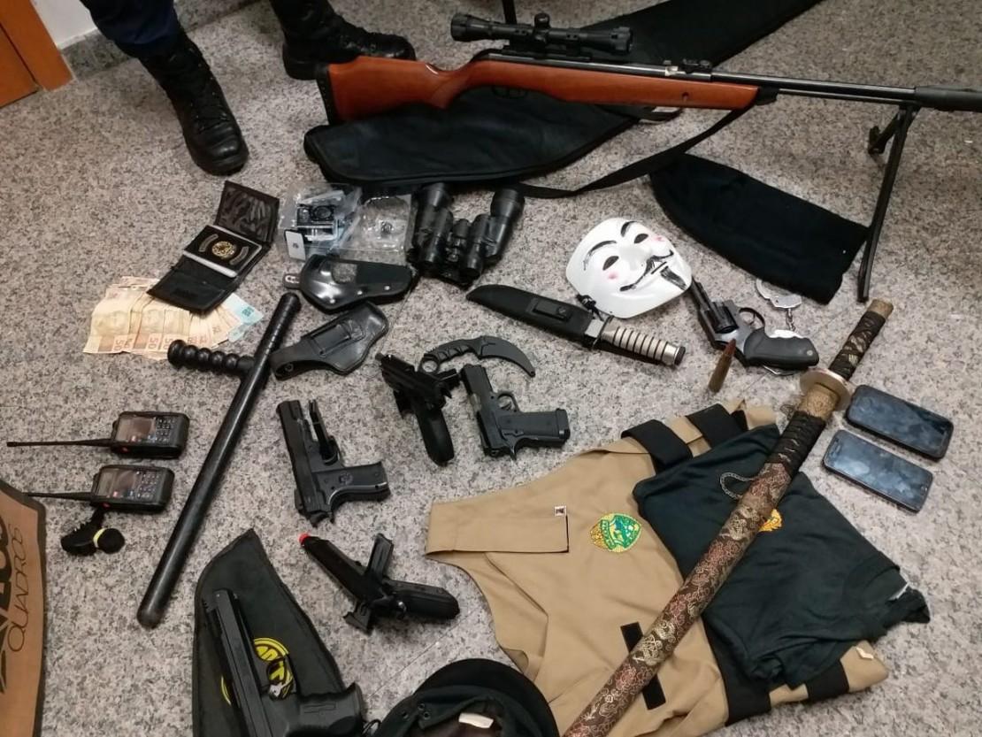Após ameaçar colegas da escola, adolescente foi apreendido na Grande Curitiba