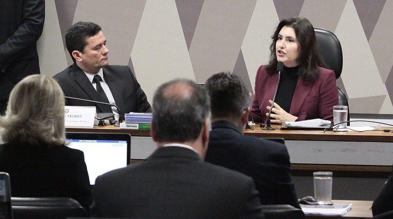 Para Simone Tebet, reunião com Moro gera “bons frutos” e vai ajudar a construir consensos sobre o projeto Anticrime Para Simone Tebet, reunião com Moro gera “bons frutos” e vai ajudar a construir consensos sobre o projeto Anticrime