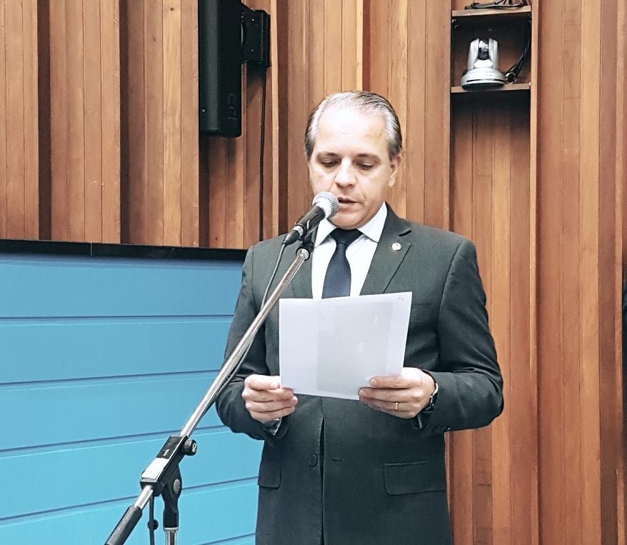 População recorre a Coronel David por sinalização em rodovia e limpeza na Capital População recorre a Coronel David por sinalização em rodovia e limpeza na Capital