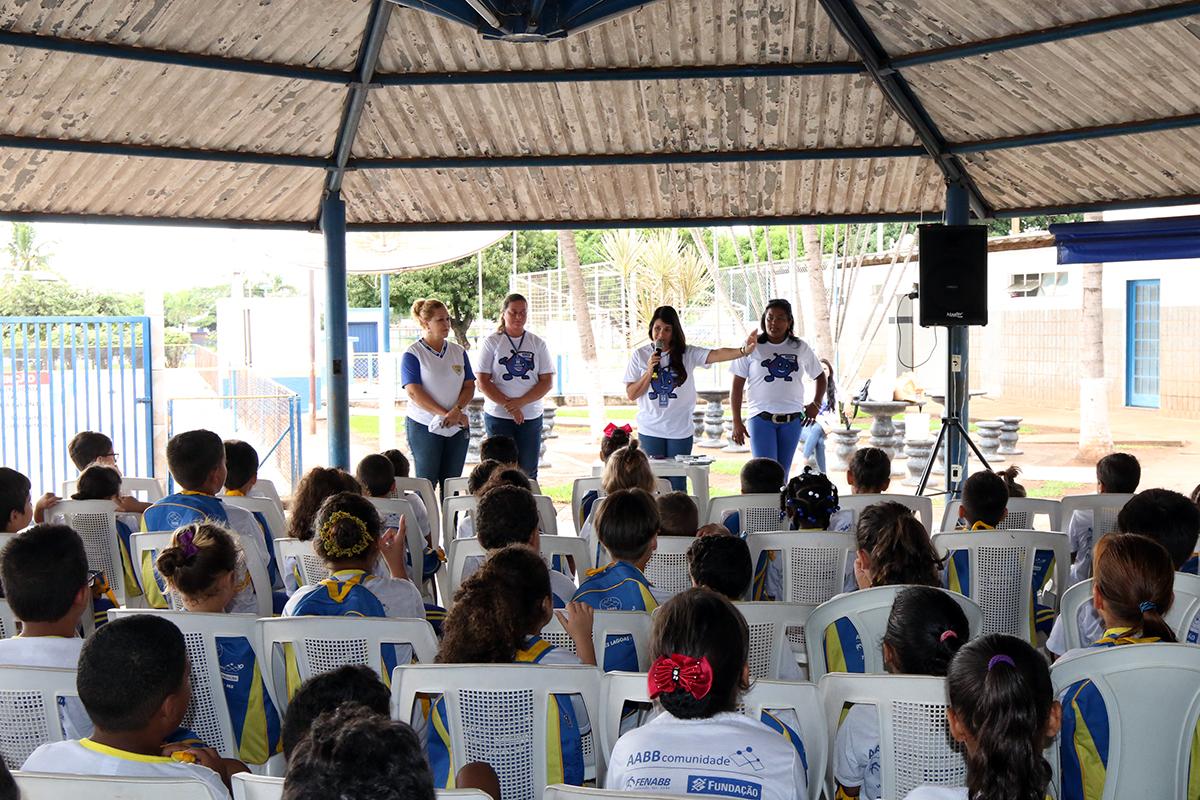 Saúde promove evento educativo sobre importância da água no Programa Integração AABB Comunidade de Três Lagoas