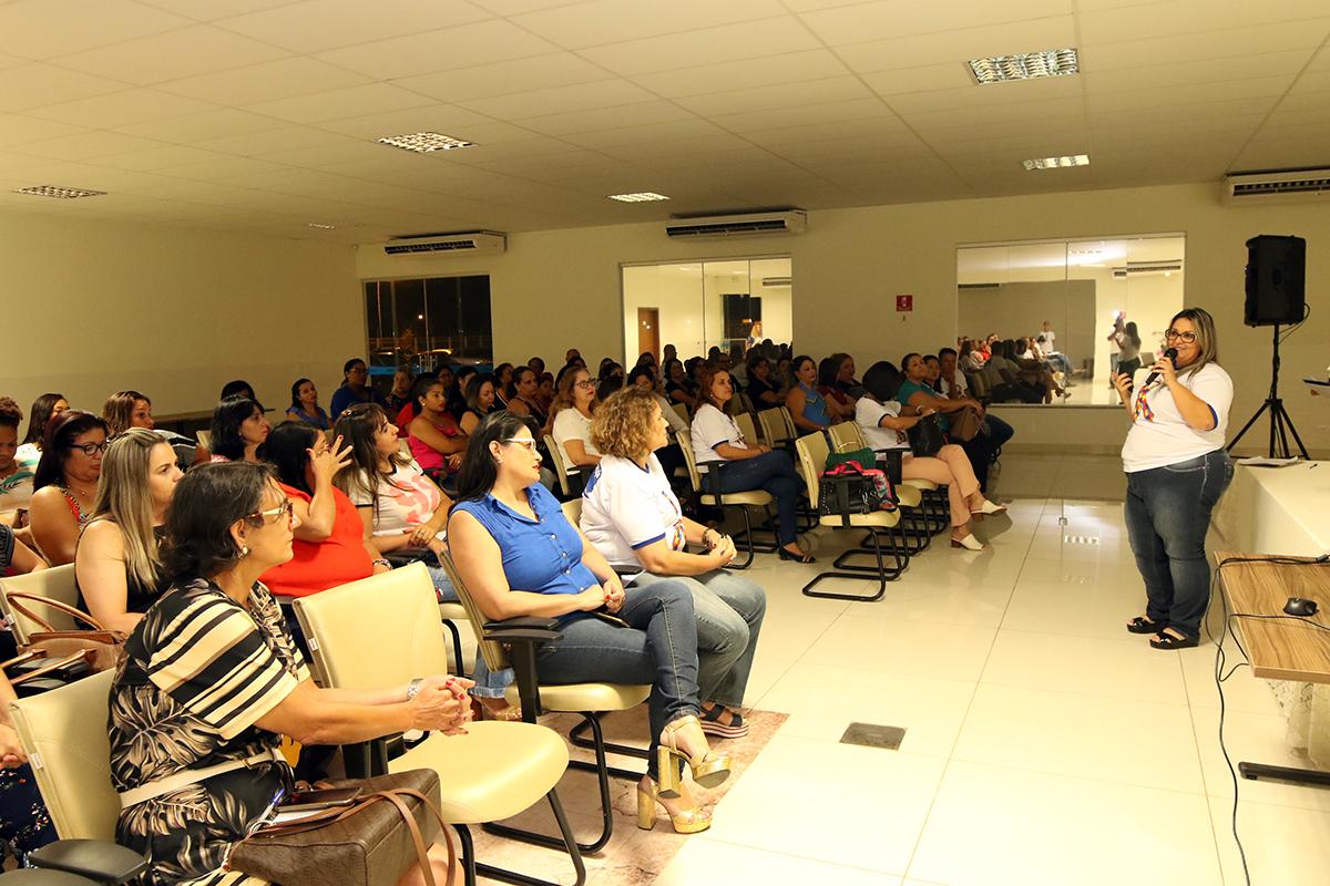 Mais de 150 pessoas participam de abertura da Primeira Semana de Conscientização do Autismo da REME