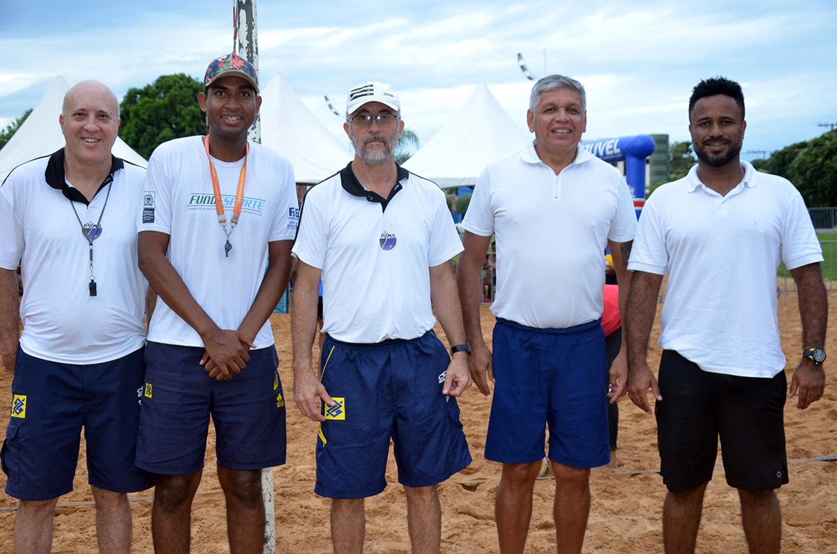1º OPEN DE VÔLEI DE PRAIA agita fim de semana em Três Lagoas