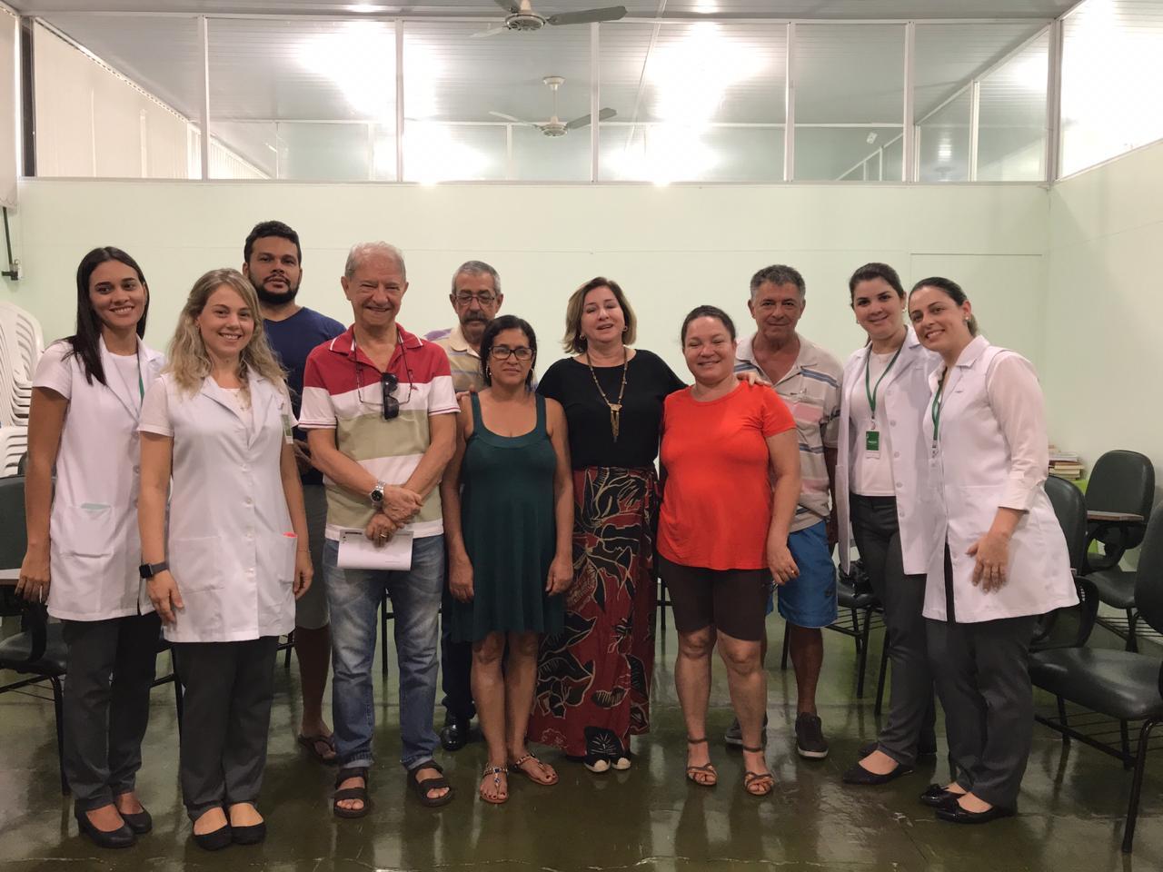 Nutrição e Diabetes são temas de palestra para o Grupo Saúde em Dia Nutrição e Diabetes são temas de palestra para o Grupo Saúde em Dia