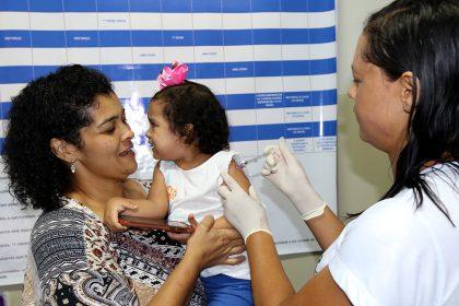 Crianças e gestantes são prioridade na primeira etapa da vacinação contra a Gripe Crianças e gestantes são prioridade na primeira etapa da vacinação contra a Gripe