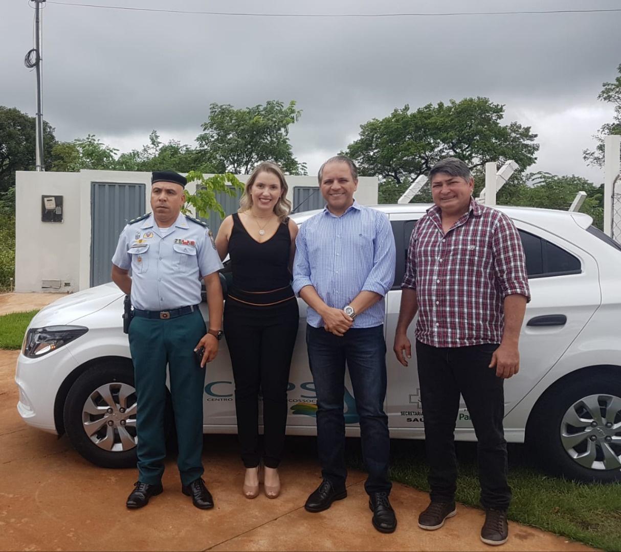 Em Paranaíba, Coronel David entrega veículo adquirido por emenda parlamentar de sua autoria