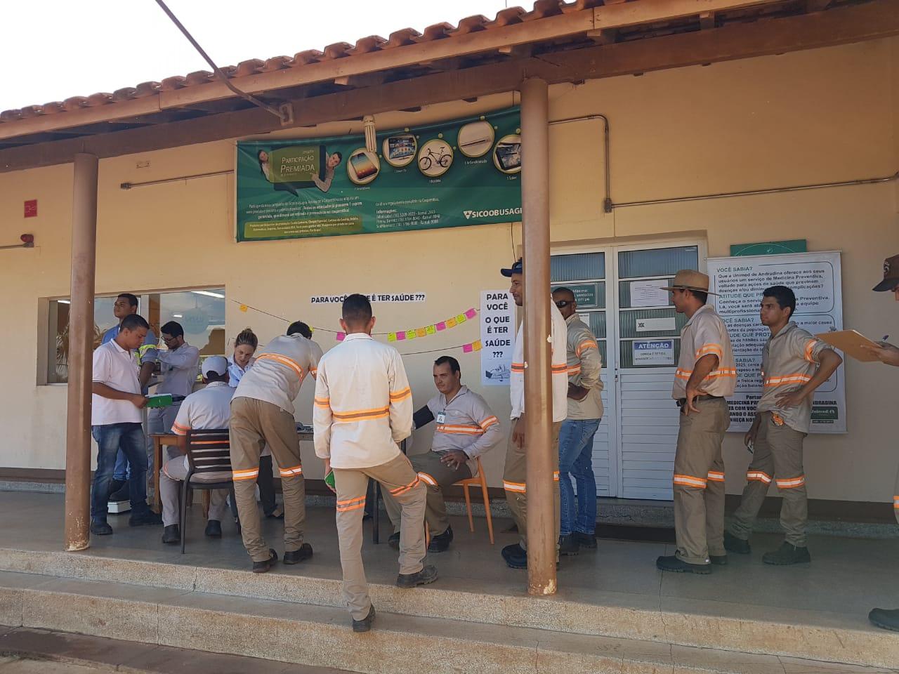 Usina Pioneiros recebe ação do Programa AgroFácil Usina Pioneiros recebe ação do Programa AgroFácil
