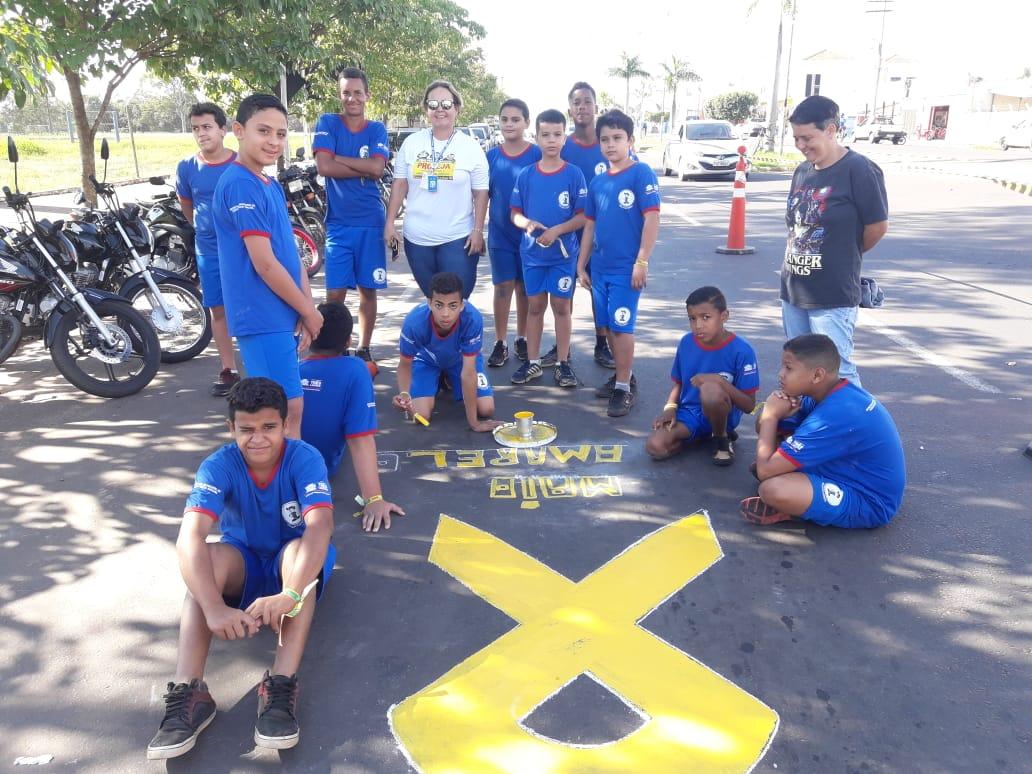 Crianças do Pelotão Mirim participam da campanha Maio Amarelo Crianças do Pelotão Mirim participam da campanha Maio Amarelo