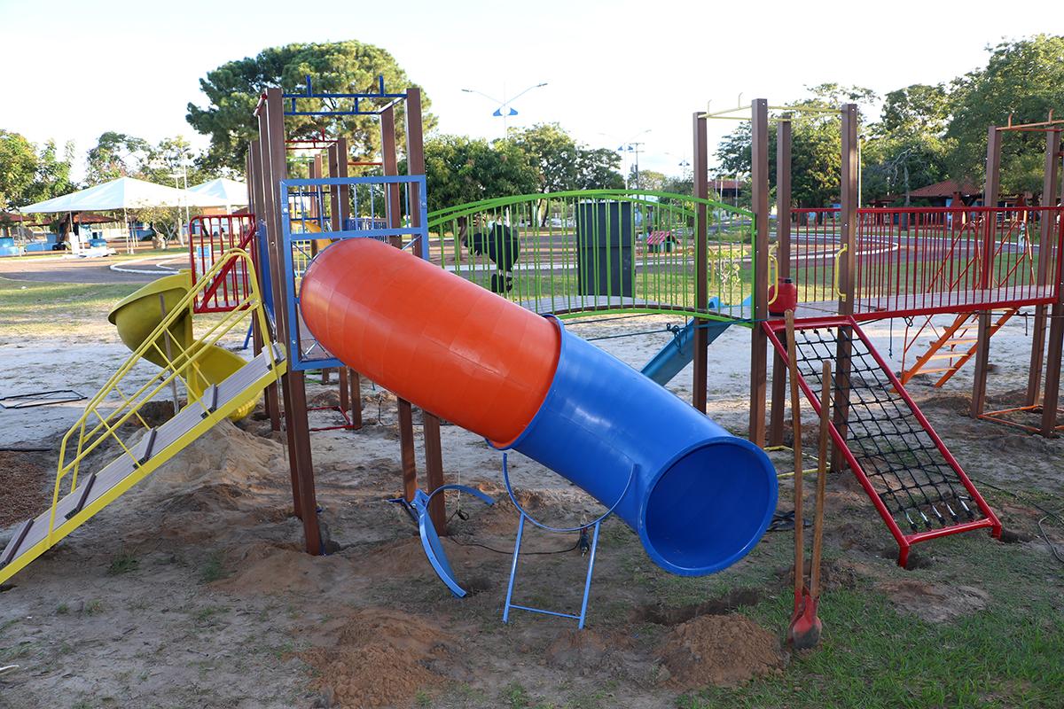 Balneário Municipal recebe playground para bebês e crianças de até 12 anos