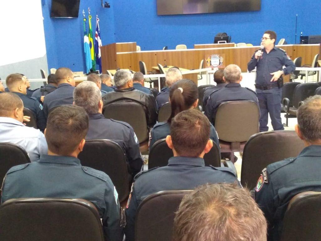 Polícia Militar realiza formatura geral em Três Lagoas