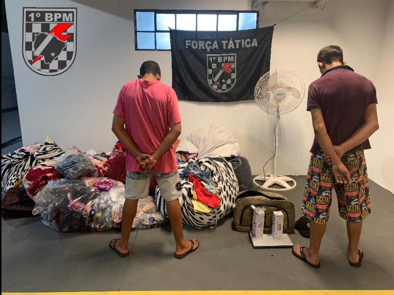 VÍDEO: Lojista tem prejuízo de R$ 23 mil com furto de roupas e calçados VÍDEO: Lojista tem prejuízo de R$ 23 mil com furto de roupas e calçados