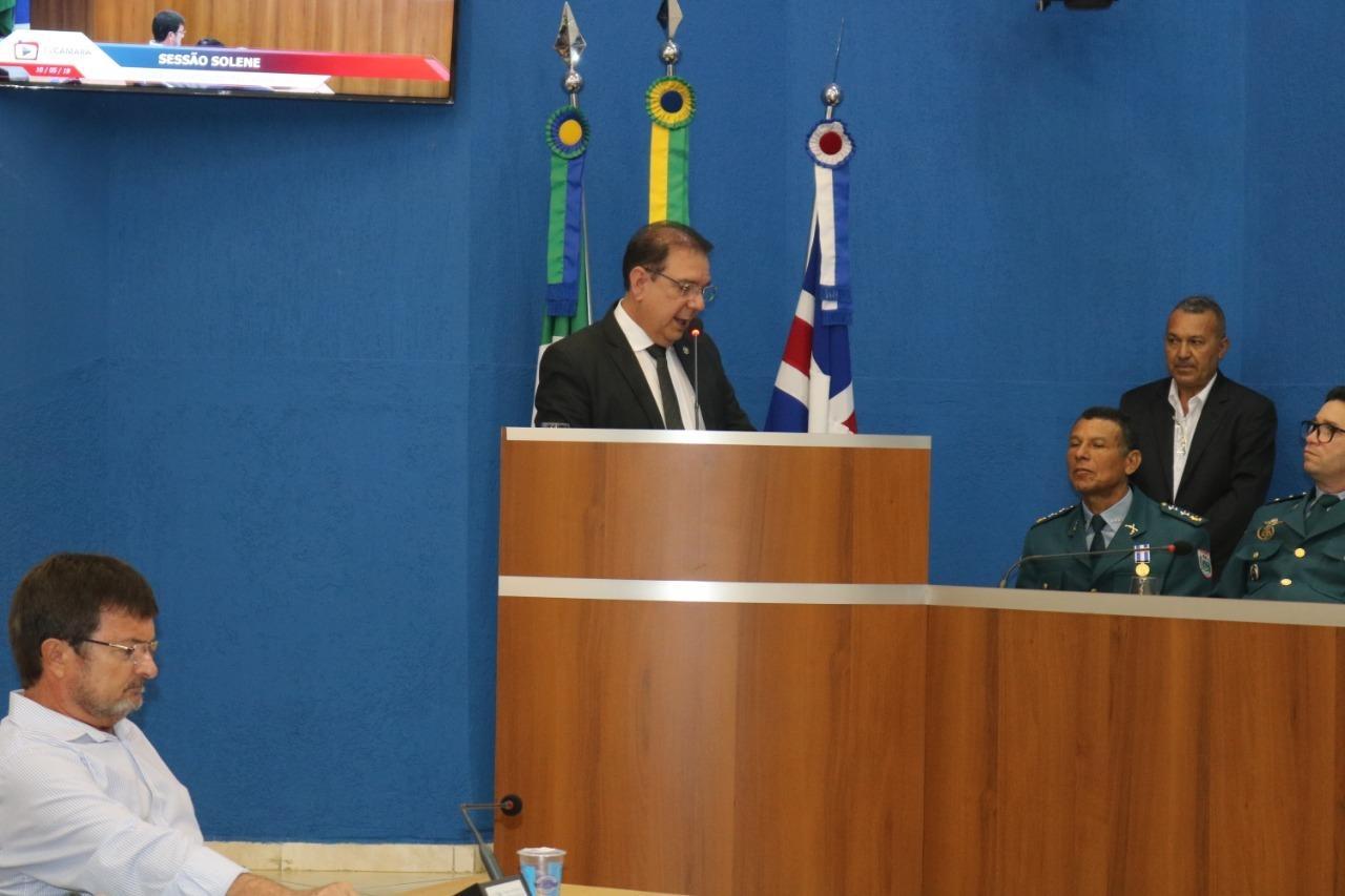 Em sessão solene, Câmara Municipal de Três Lagoas concede honrarias à Polícia Civil do MS