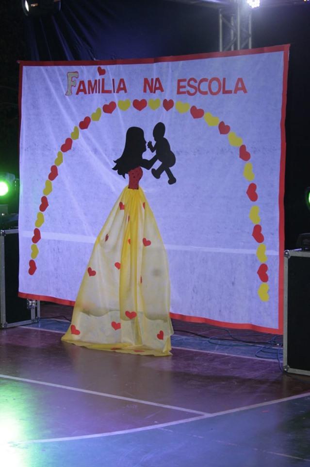 Escolas e Centros de Educação Infantil de Três Lagoas homenagearam as mães pelo seu Dia