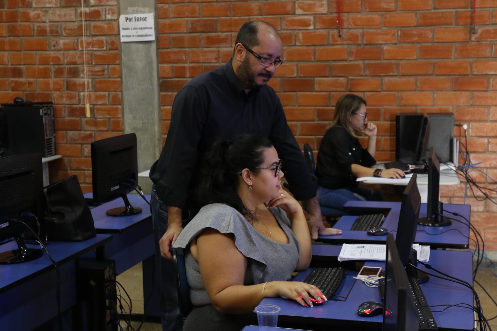 Conselheiros Tutelares e Suplentes participam de capacitação funcional
