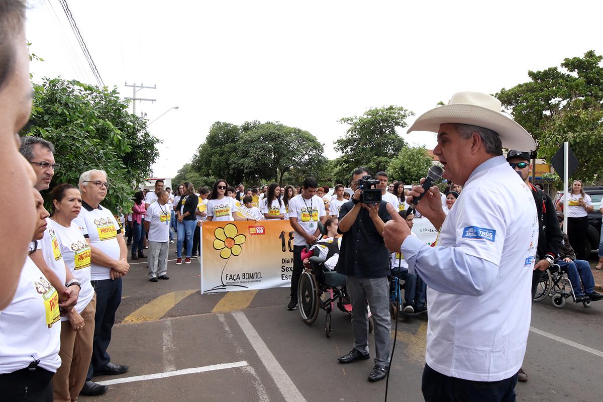 Caminhada chama à atenção para a luta contra violência, abuso e exploração sexual de crianças e adolescentes