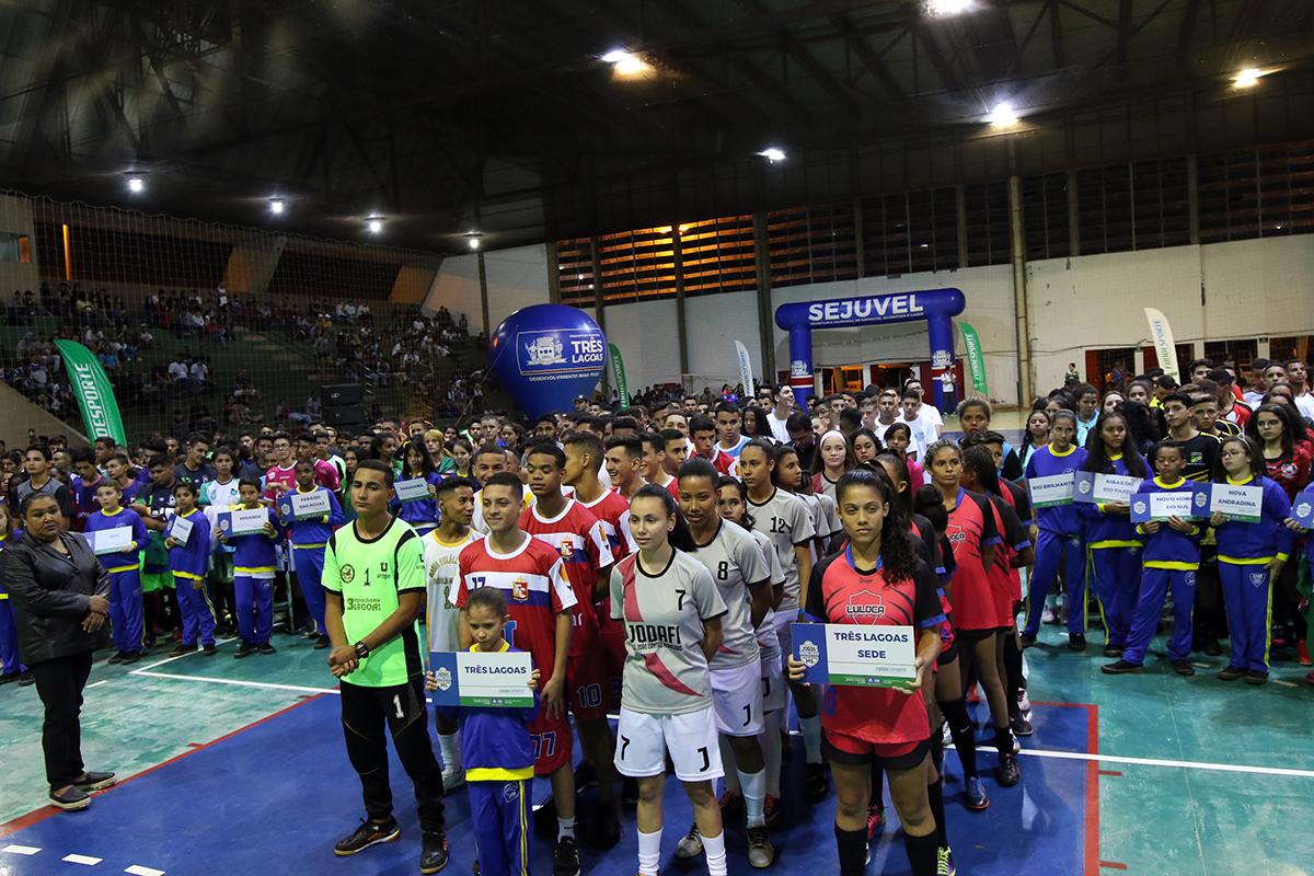 Solenidade dá início aos Jogos Escolares da Juventude de futsal em Três Lagoas