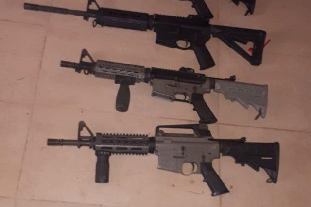 Garras e Choque em ação conjunta apreendem armas de grosso calibre