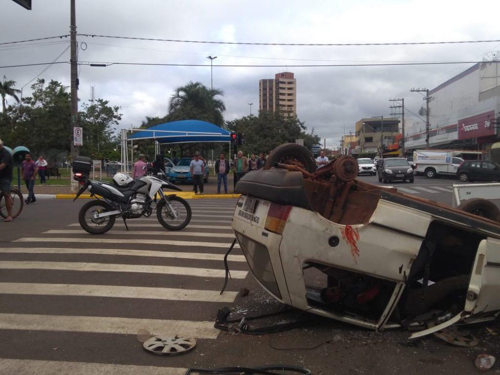 Polícia Militar participa de carreata alusiva ao “Movimento Maio Amarelo” em Três Lagoas Polícia Militar participa de carreata alusiva ao “Movimento Maio Amarelo” em Três Lagoas
