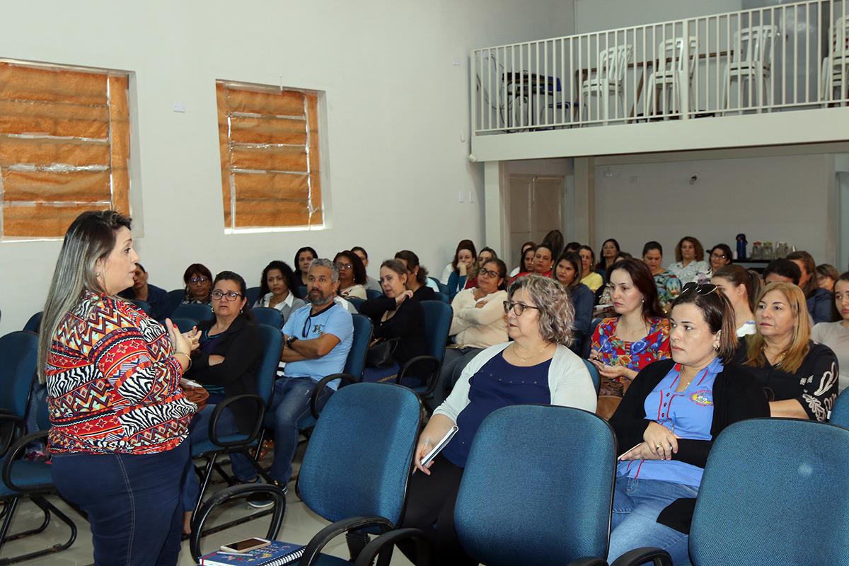Diretores e coordenadores de CEIS e Escolas são orientados sobre Gripe Influenza A
