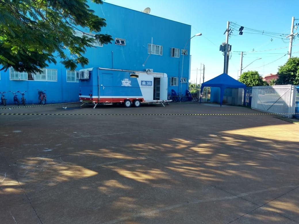 Castramóvel já se encontra instalado no pátio da Escola Professor “Ramez Tebet” Castramóvel já se encontra instalado no pátio da Escola Professor “Ramez Tebet”