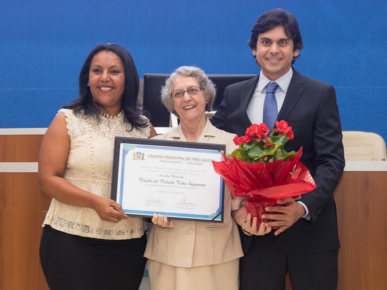 Sessão solene marca homenagens pelo centenário do Hospital Auxiliadora Sessão solene marca homenagens pelo centenário do Hospital Auxiliadora