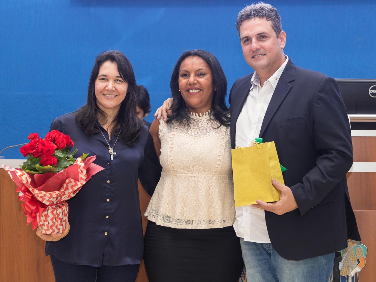 Sessão solene marca homenagens pelo centenário do Hospital Auxiliadora Sessão solene marca homenagens pelo centenário do Hospital Auxiliadora