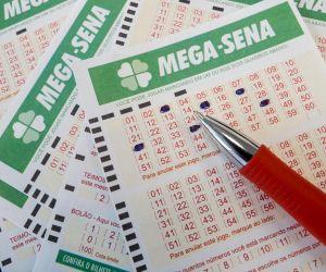 Acumulada há 14 concursos, Mega Sena vai pagar R$ 275 milhões no sábado
