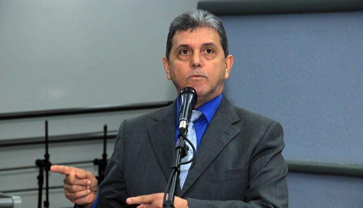 João Rocha vai denunciar Trutis à Câmara por ameaça a vereador
