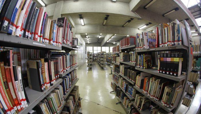 Suzano apoia a revitalização da biblioteca municipal e beneficia dois mil alunos da rede pública em Selvíria (MS) Suzano apoia a revitalização da biblioteca municipal e beneficia dois mil alunos da rede pública em Selvíria (MS)