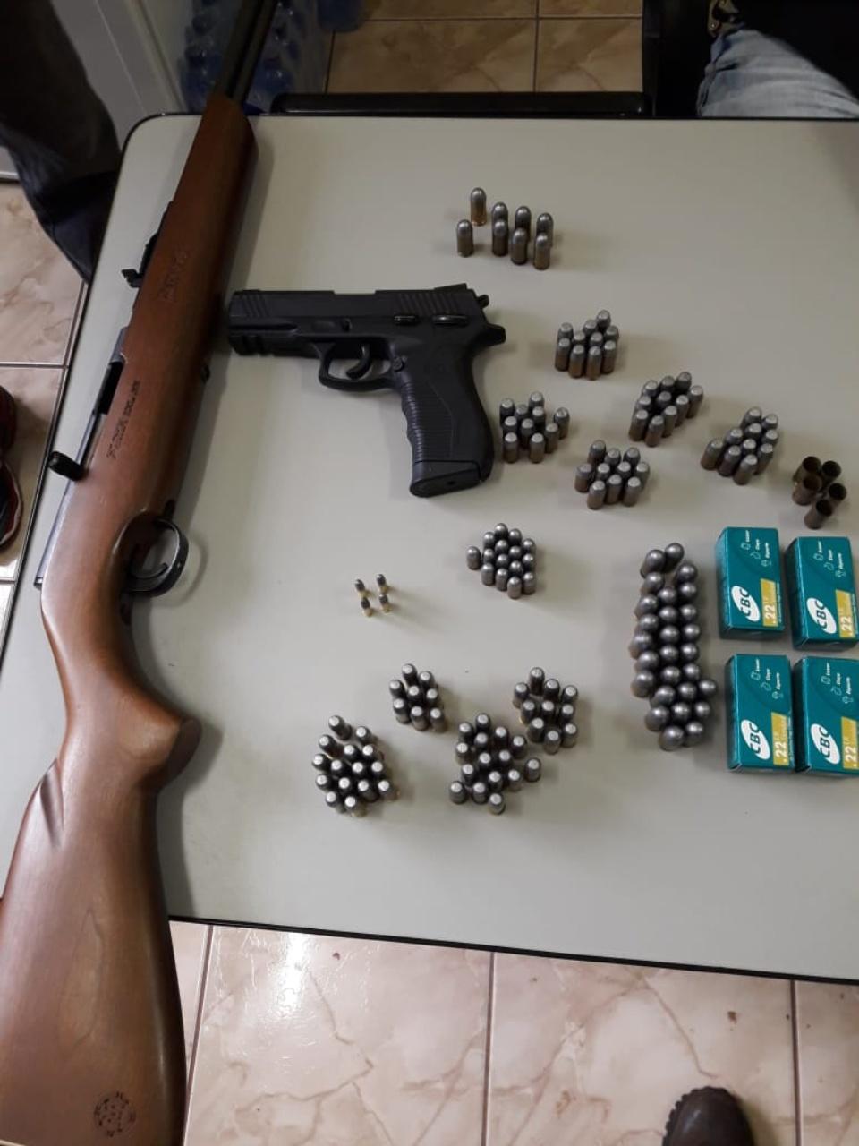 SIG prende dois suspeitos de furto que agiam com controle remoto e um receptador no interior paulista
