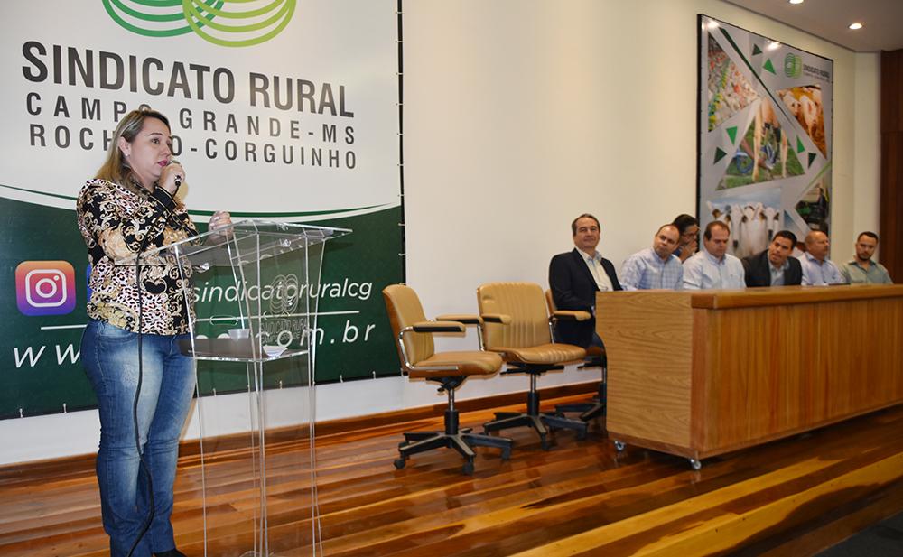 Presidente do Silems apresenta demandas da cadeia do leite ao Governo e à Assembleia