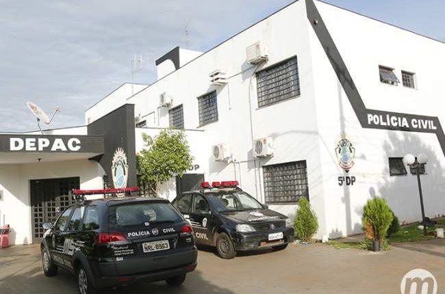 Bandidos rendem empresários após funcionário dizer que eles teriam R$ 200 mil