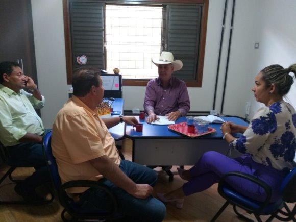 Em reunião com prefeito de TL, Eduardo Rocha conversa sobre infraestrutura para o município Em reunião com prefeito de TL, Eduardo Rocha conversa sobre infraestrutura para o município