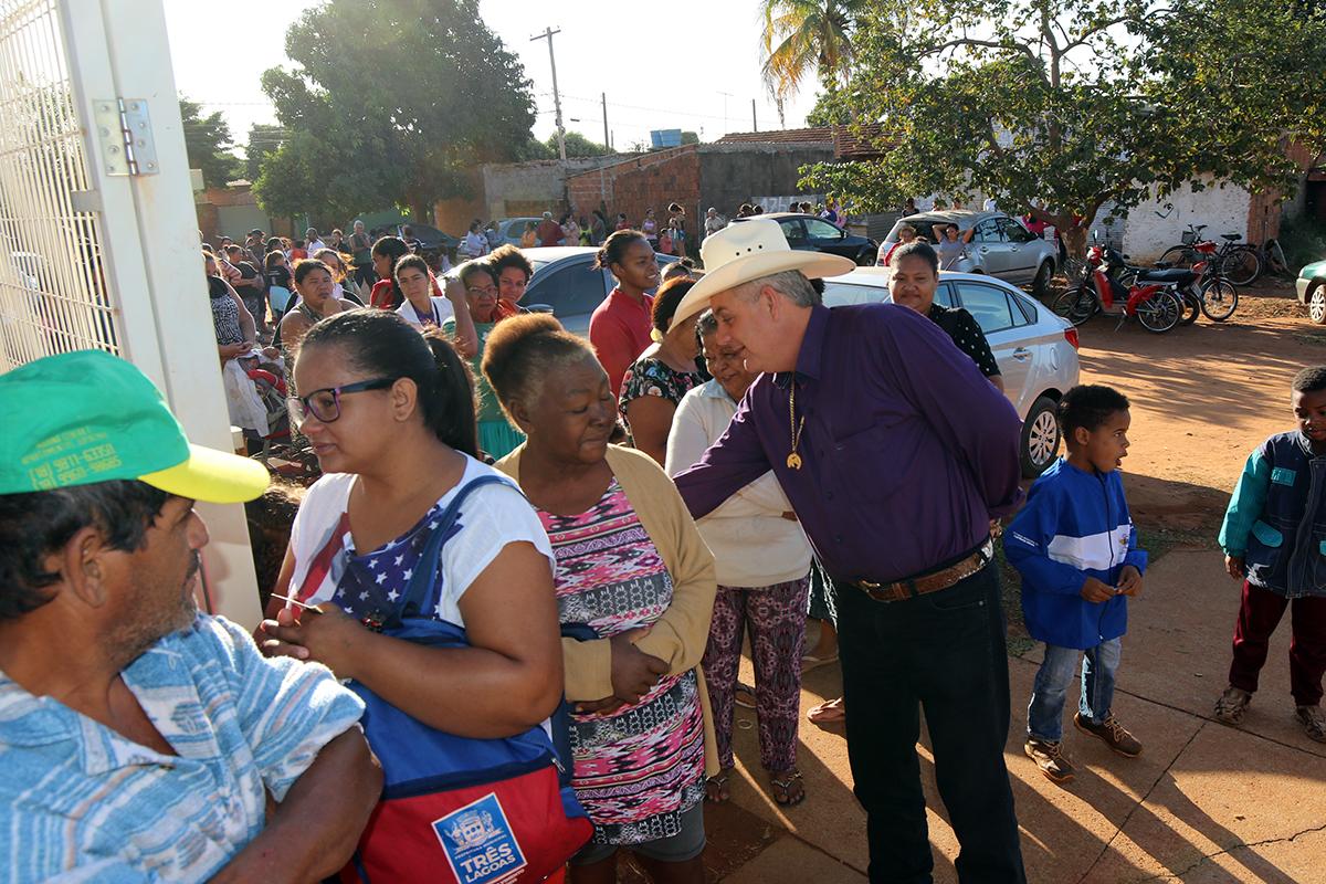 Famílias do CRAS “Ana Maria Moreira” recebem cobertores da Campanha do Agasalho/2019