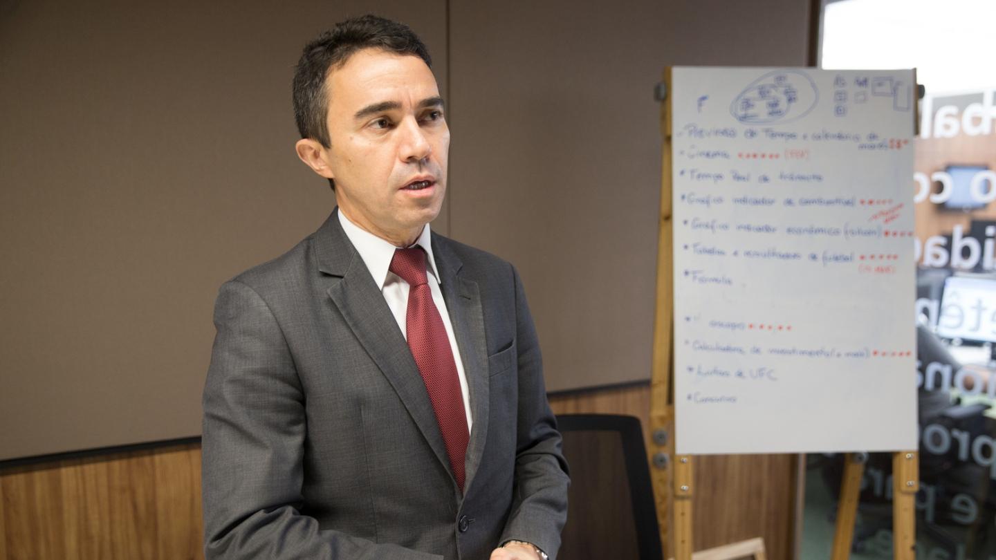 MPCE diz que ainda não abriu investigação de denúncia de André Fernandes por falta de prova