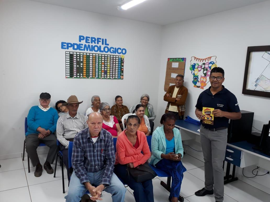 Promoção da Saúde leva orientações sobre Dengue aos participantes do Hiperdia Promoção da Saúde leva orientações sobre Dengue aos participantes do Hiperdia