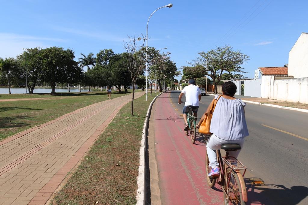 Diretoria de Trânsito organiza blitz educativa para ciclistas na Lagoa Maior