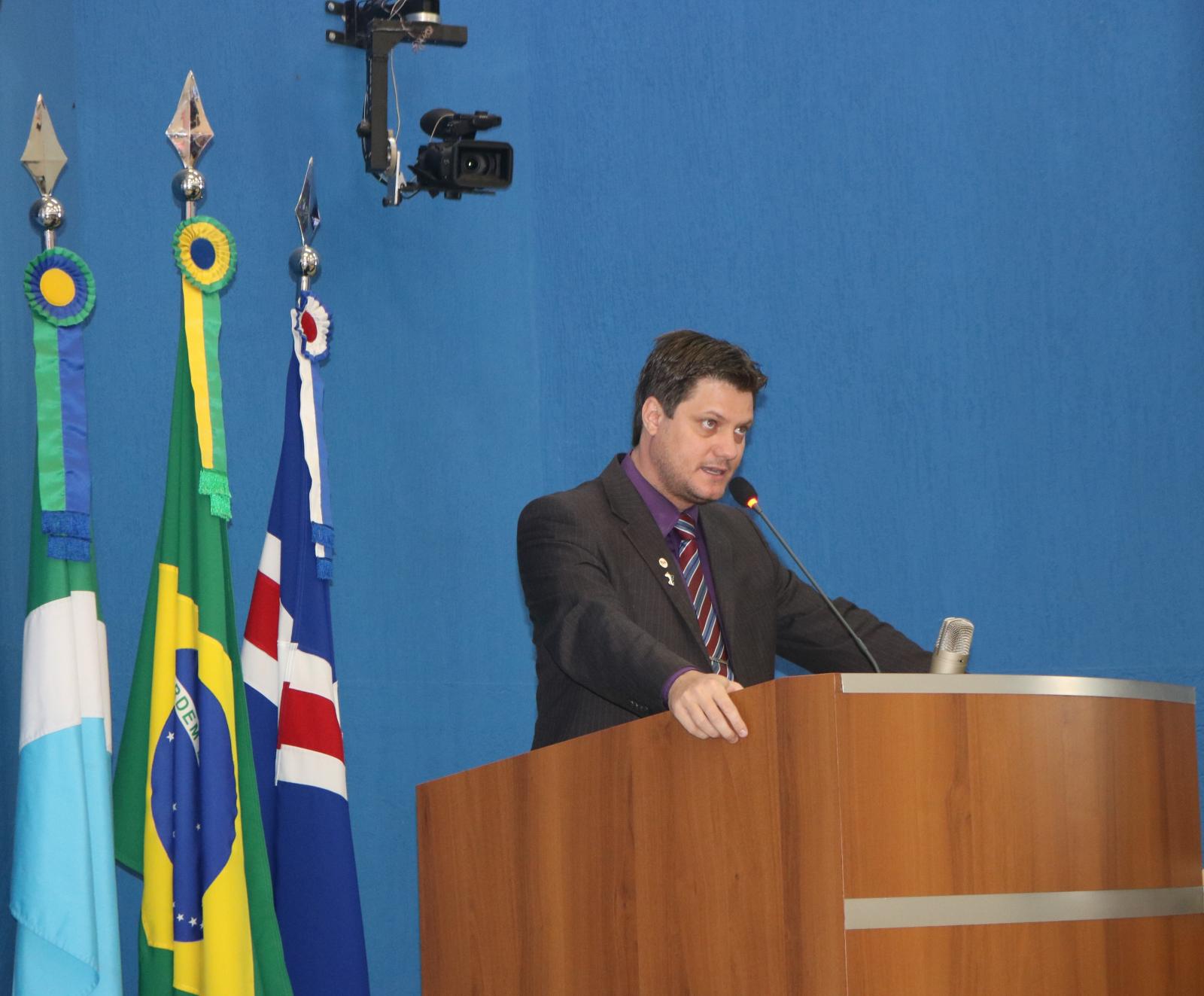 Câmara aprova projeto de lei em benefício ao Shopping Popular Câmara aprova projeto de lei em benefício ao Shopping Popular