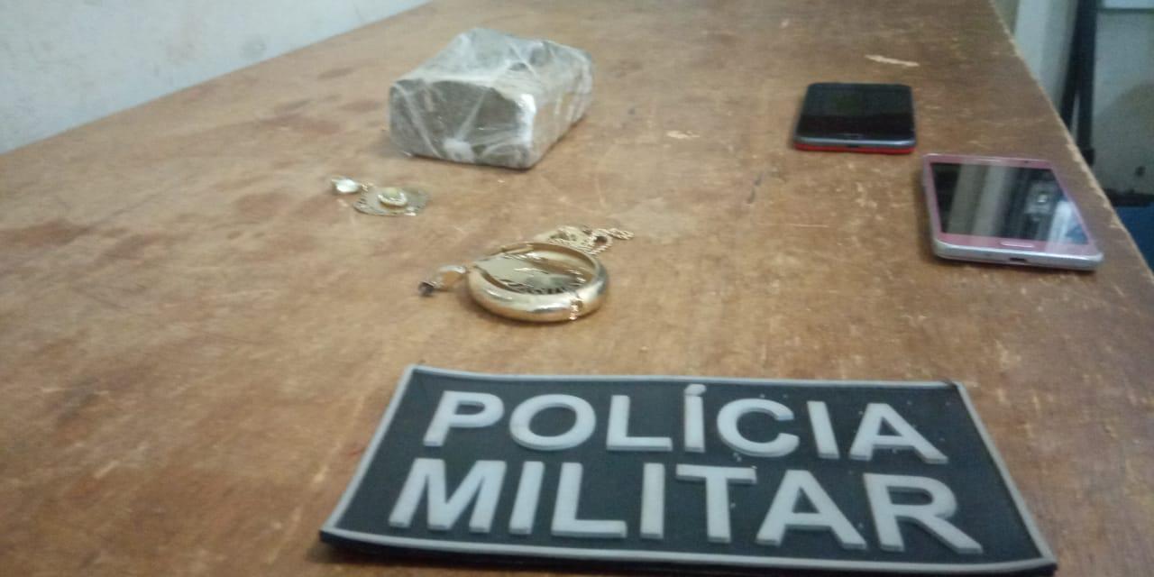 Dupla presa disse que iria ajudar polícia a encontrar moto furtada Dupla presa disse que iria ajudar polícia a encontrar moto furtada