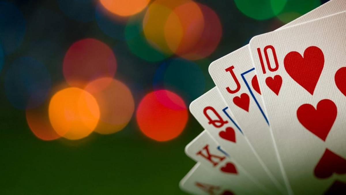 Inteligência artificial vence vários profissionais humanos em pôquer Inteligência artificial vence vários profissionais humanos em pôquer