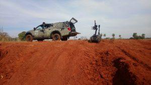 Trabalhadores encontram explosivo em escavação e acionam Polícia Militar