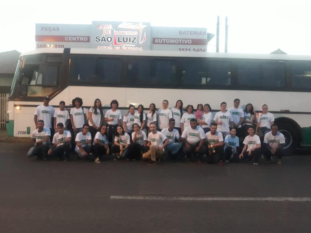 Unimed Três Lagoas viabiliza ida dos jovens da Casa da Cultura para apresentação do Maestro João Carlos Martins Unimed Três Lagoas viabiliza ida dos jovens da Casa da Cultura para apresentação do Maestro João Carlos Martins