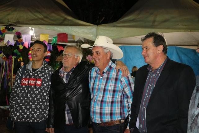 Deputado Eduardo Rocha marca presença em 3º Arraiá dos Amigos, em Três Lagoas
